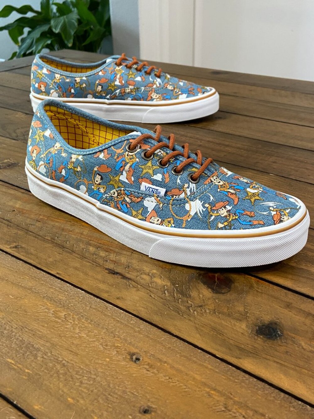 RARE Toy Story x Vans Authentic "Woody" Denim Sneakers Womens 10.5 Mens 9 - Picture 5 of 12